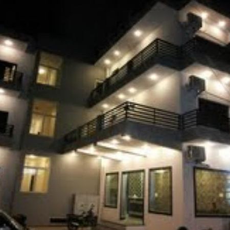 Chitra Grand Hotel Haridwār Buitenkant foto