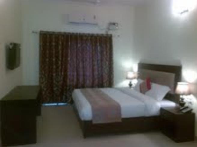 Chitra Grand Hotel Haridwār Kamer foto